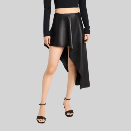 Fancy Leather Skirt in Black