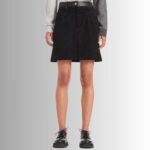 Black mini suede skirt - Front view