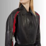 Cropped black leather jacket - Close-up